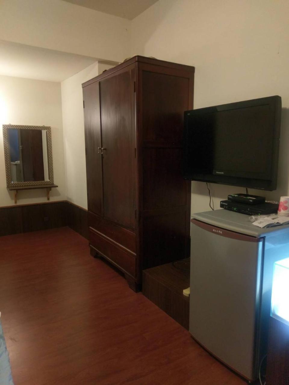 Hua Bin Hotel Yilan 外观 照片